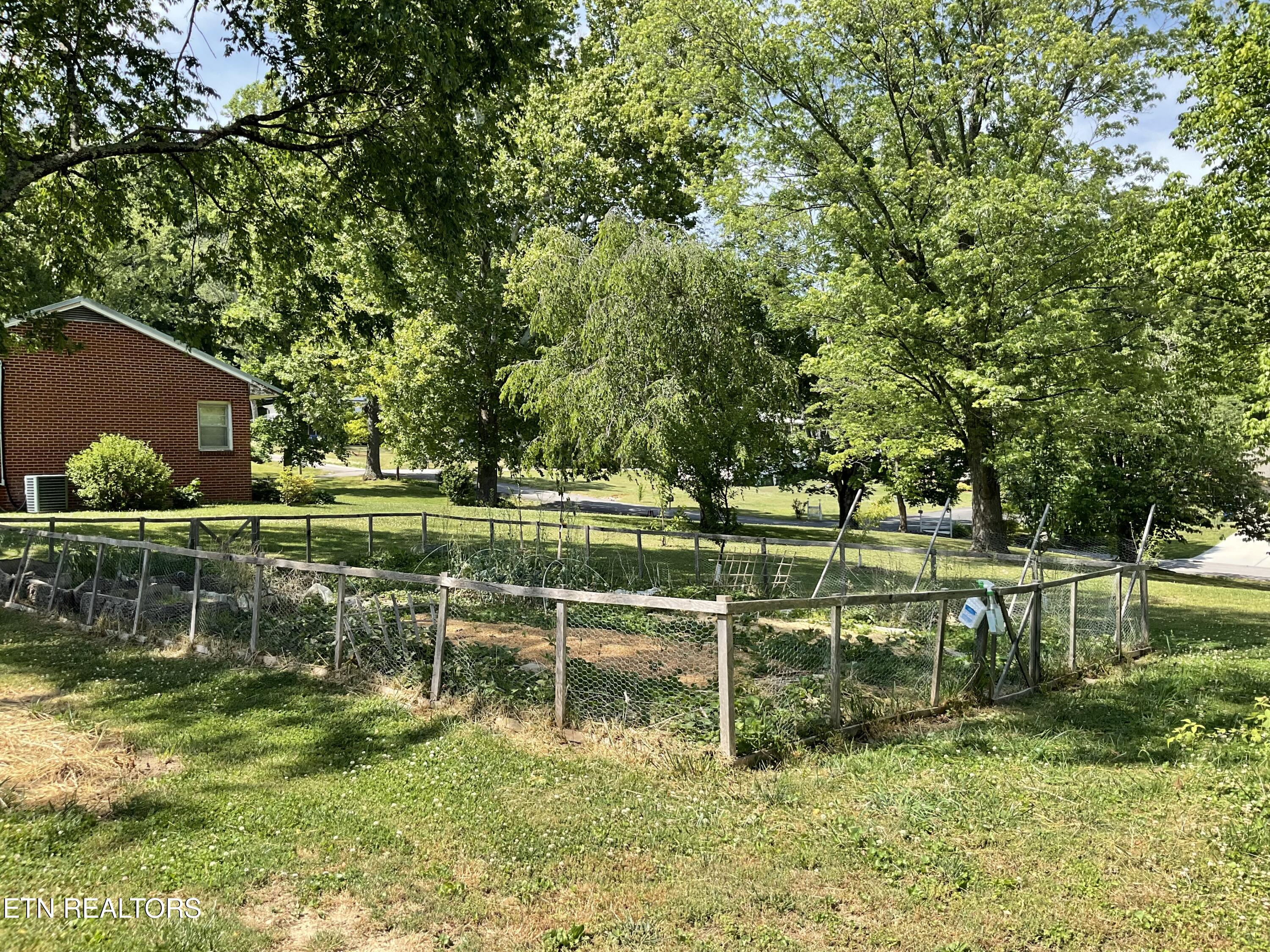 328 Ridgeview Drive Clinton, TN 37716 - Photo 40 of 45 Organic Garden