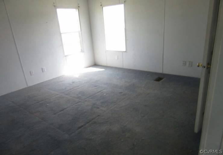 30179 Meherrin Road Boykins, VA 23827 - Photo 8 of 14 Gallery Image 8