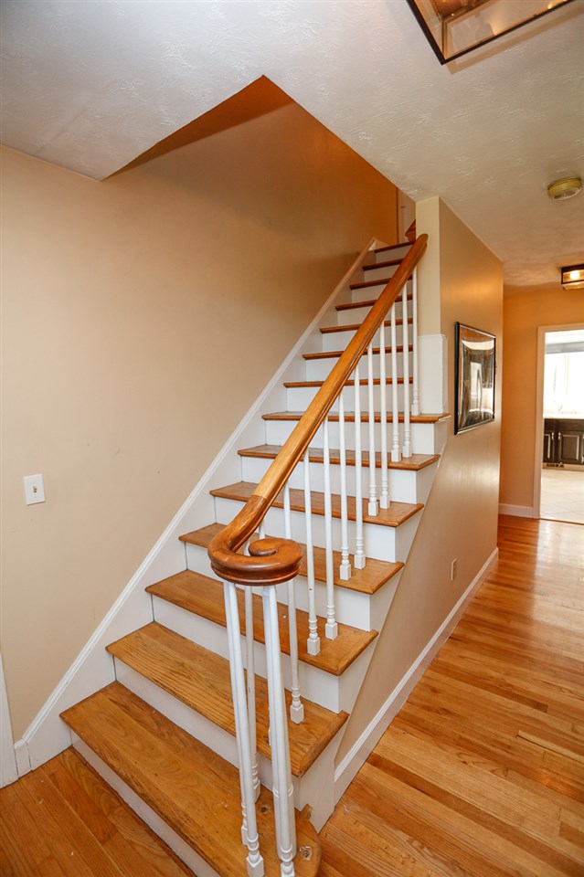 99 North Lowell Road Windham, NH 03087 - Photo 20 of 39