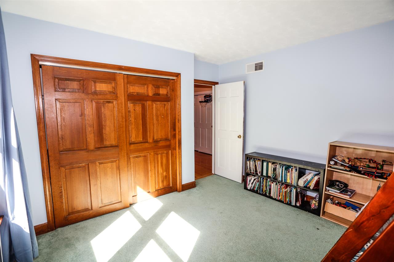 99 North Lowell Road Windham, NH 03087 - Photo 23 of 39
