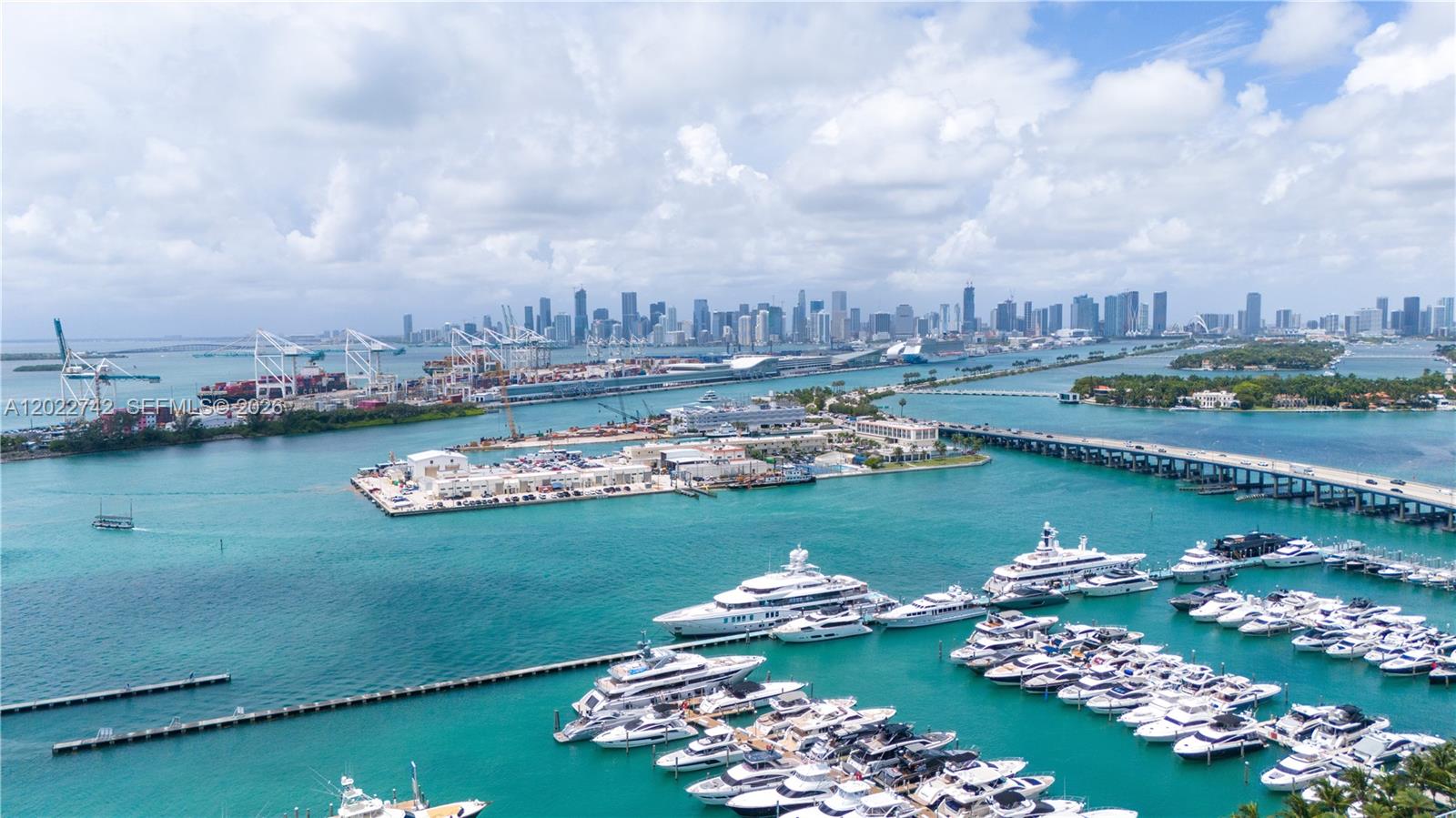 400 Alton Road, Unit 907 Miami Beach, FL 33139 - Photo 45 of 52