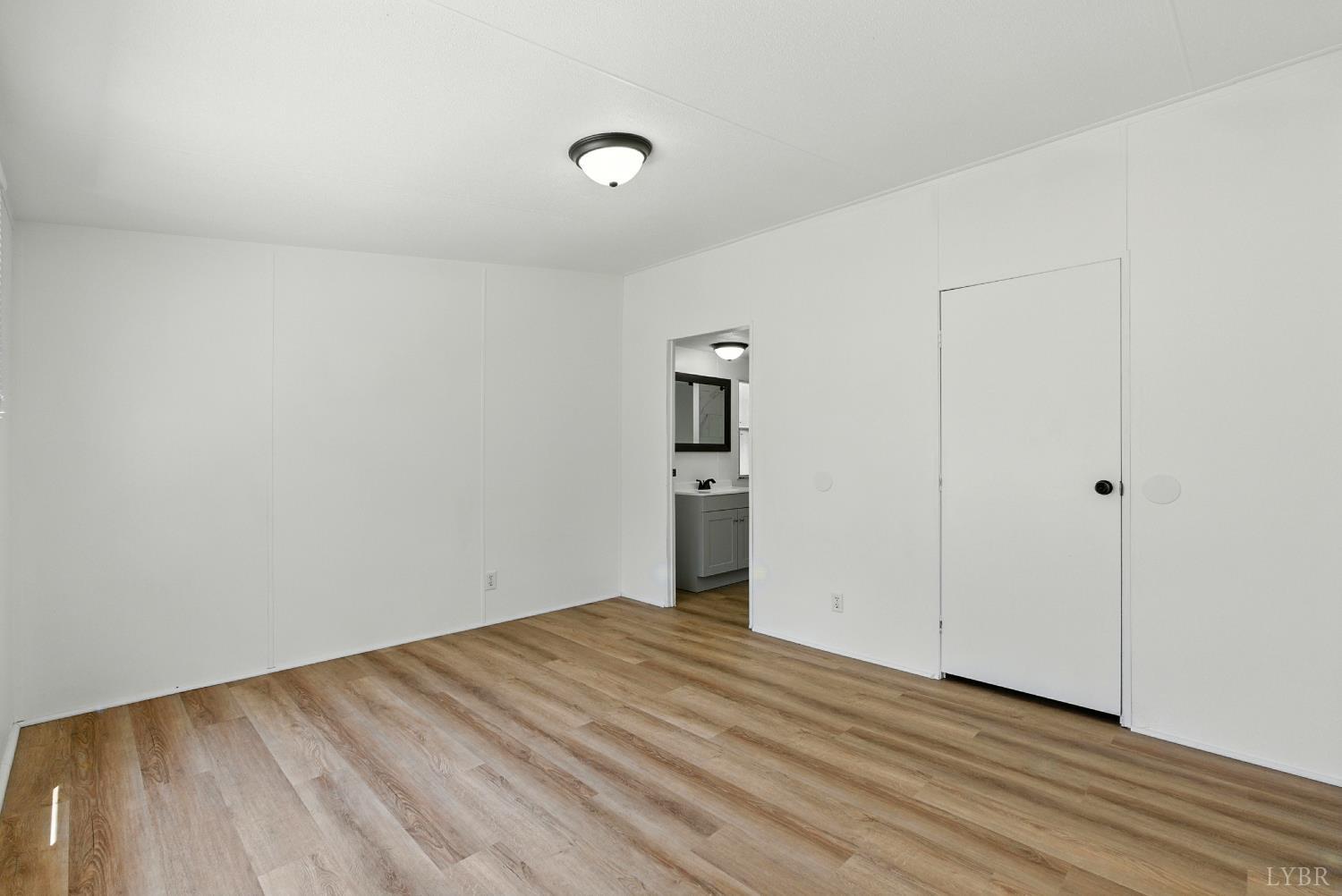 297 Ragland Road Madison Heights, VA 24572 - Photo 16 of 33 Gallery Image 16