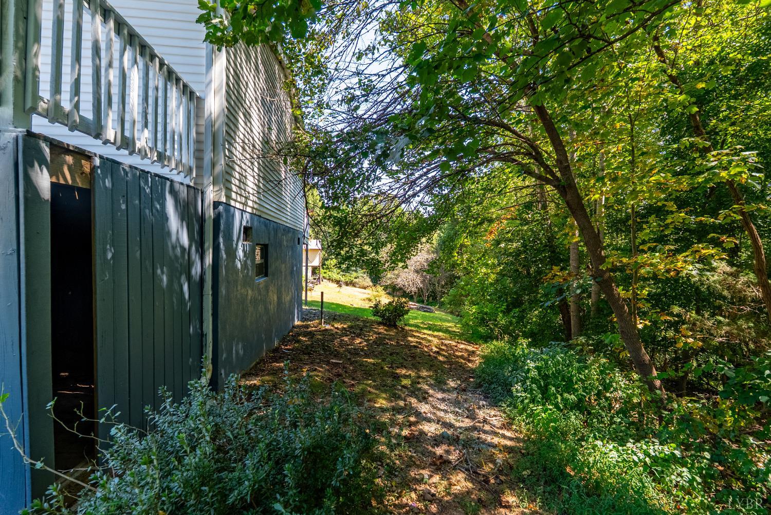 297 Ragland Road Madison Heights, VA 24572 - Photo 29 of 33 Gallery Image 29
