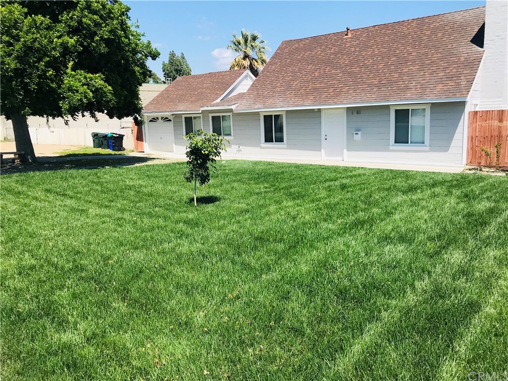 1081 North Riverside Avenue Rialto, CA 92376 - Photo 1 of 12