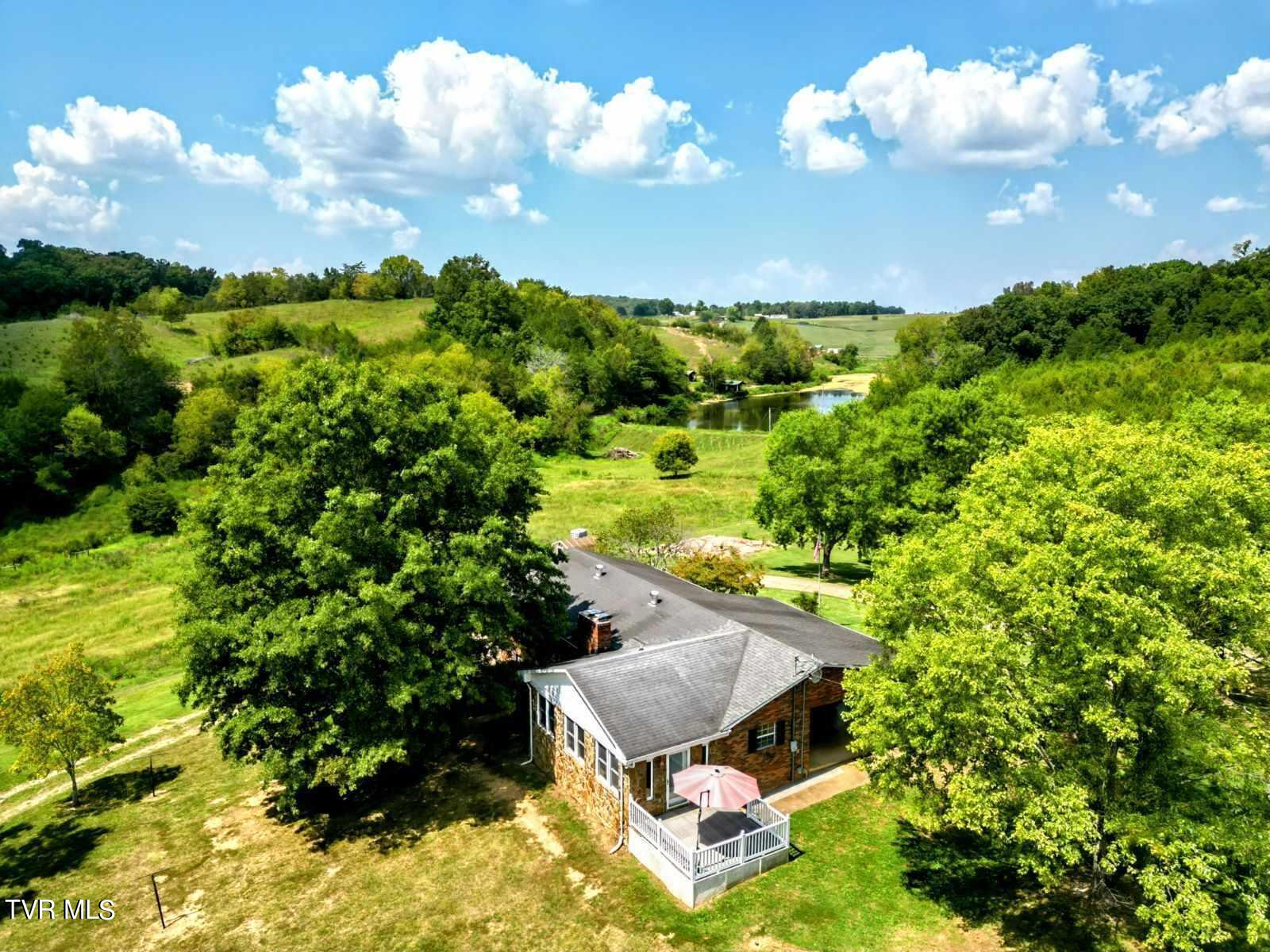 3525 Shackleford Road Mosheim, TN 37818 - Photo 46 of 58 457404459_1280939266607779_2585095141272