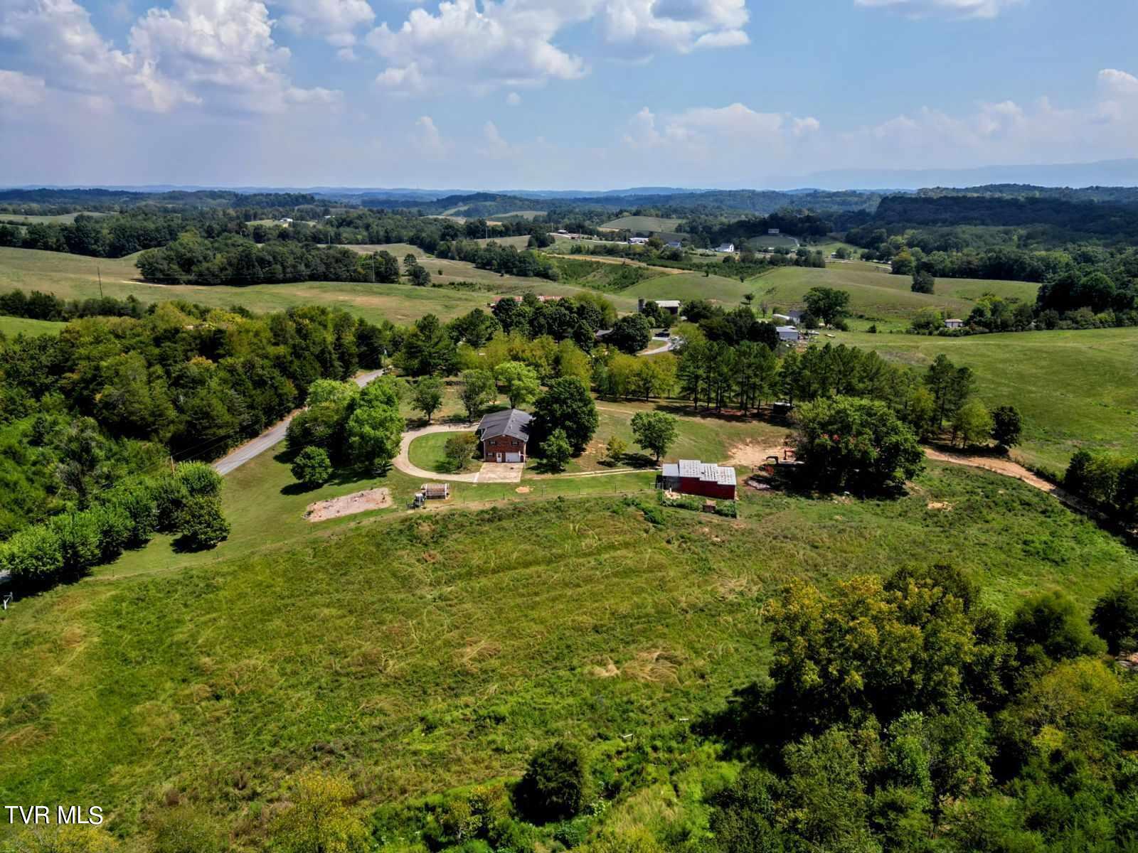 3525 Shackleford Road Mosheim, TN 37818 - Photo 50 of 58 455859014_1934496813725327_1248996640665