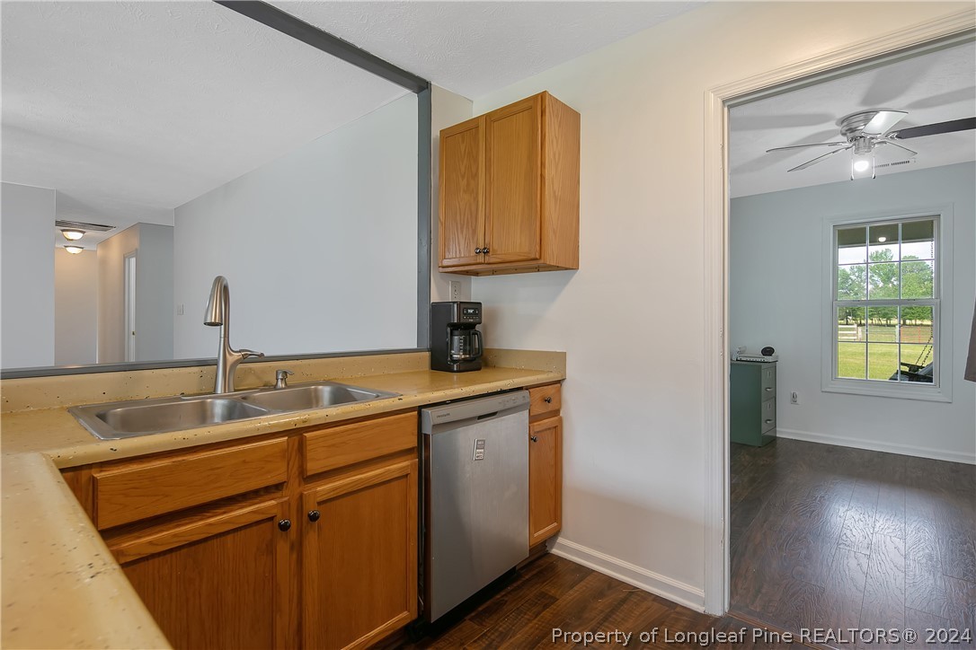 5657 Marsh Road Fayetteville, NC 28306 - Photo 13 of 50 Gallery Image 13