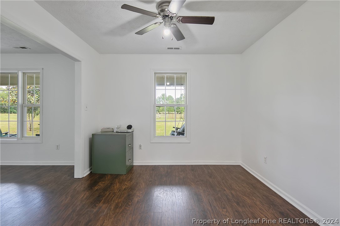 5657 Marsh Road Fayetteville, NC 28306 - Photo 7 of 50 Gallery Image 7