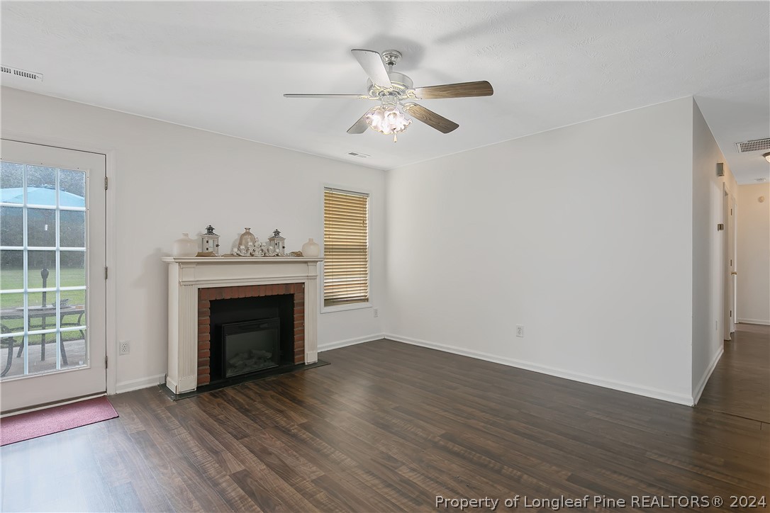 5657 Marsh Road Fayetteville, NC 28306 - Photo 9 of 50 Gallery Image 9