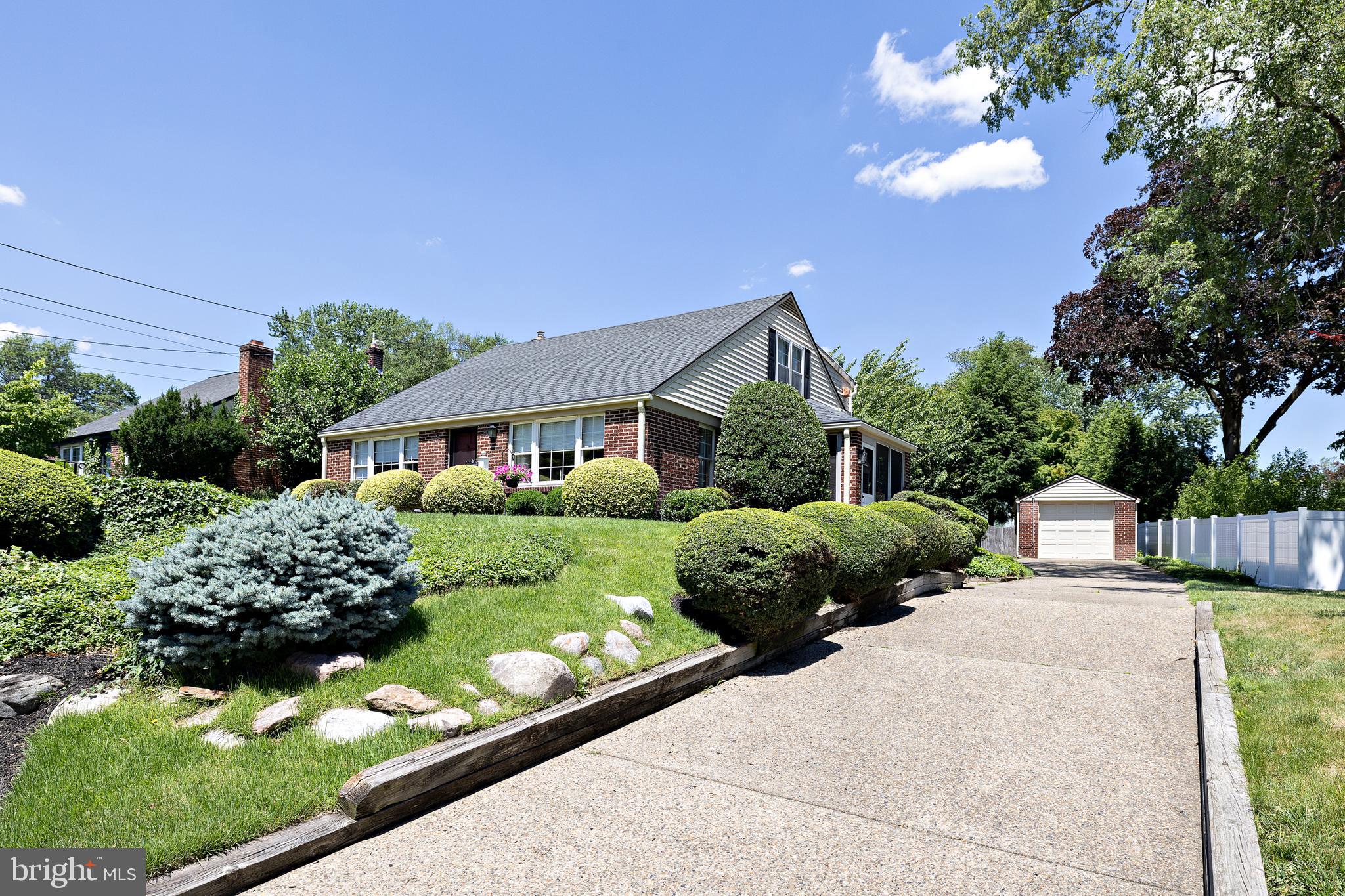 957 Mercer Drive Haddonfield, NJ 08033 - Photo 3 of 60