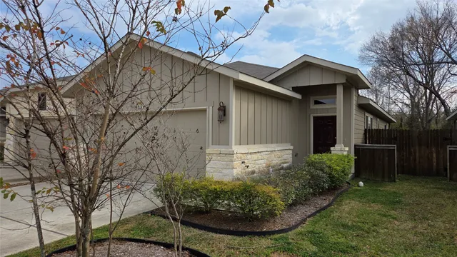 $1,650 | 9729 Grosbeak Lane, Magnolia, TX 77354