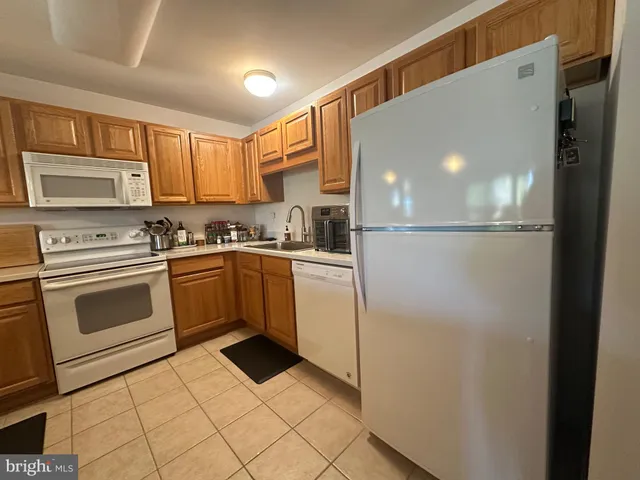 $2,700 | 20356 Blue Point Drive, Unit 1204, Rehoboth Beach, DE 19971