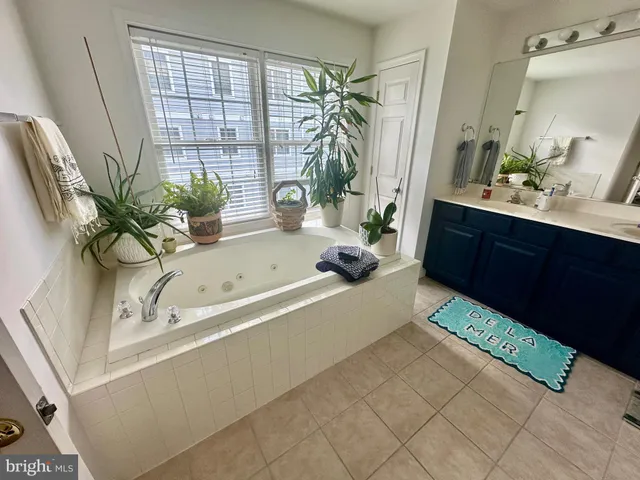 $2,700 | 20356 Blue Point Drive, Unit 1204, Rehoboth Beach, DE 19971