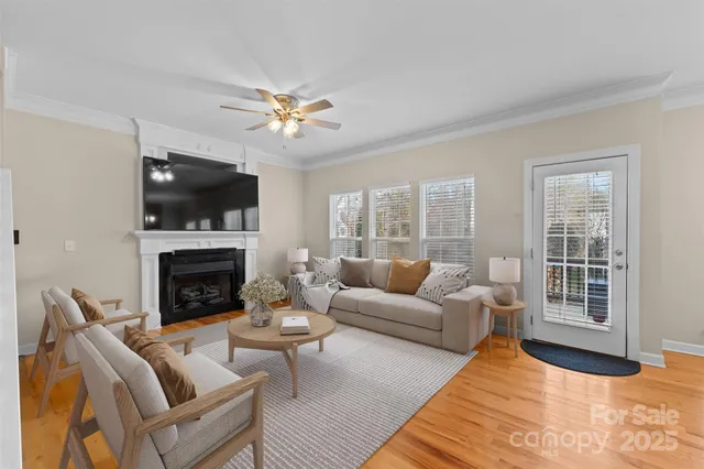 $595,000 | 2805 Cross Tie Lane, Matthews, NC 28105