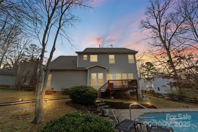 $595,000 | 2805 Cross Tie Lane, Matthews, NC 28105