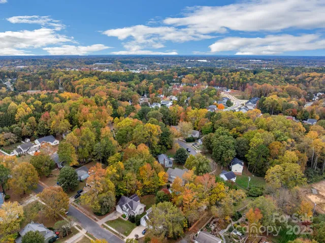 $595,000 | 2805 Cross Tie Lane, Matthews, NC 28105