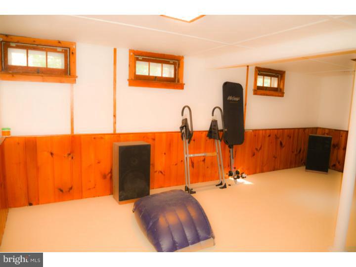 304 Villanova Road Glassboro, NJ 08028 - Photo 13 of 18