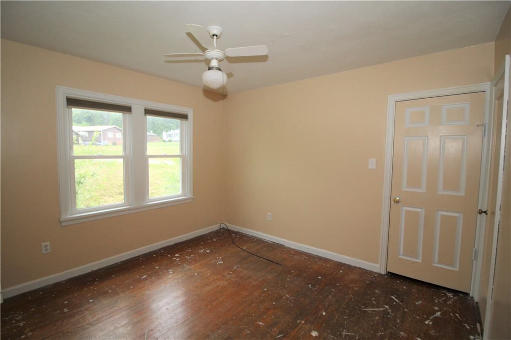 1456 Rte 481 Charleroi, PA 15022 - Photo 20 of 25 All of the Bedrooms and Full Bath have Low Maintenance Cordless Self-Holding Pleated Blinds.