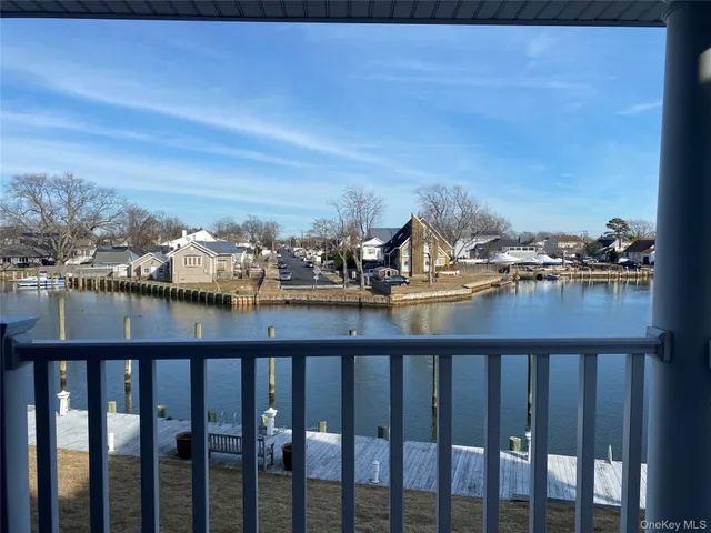 $4,200 | 11 Nicole Court, Copiague, NY 11726