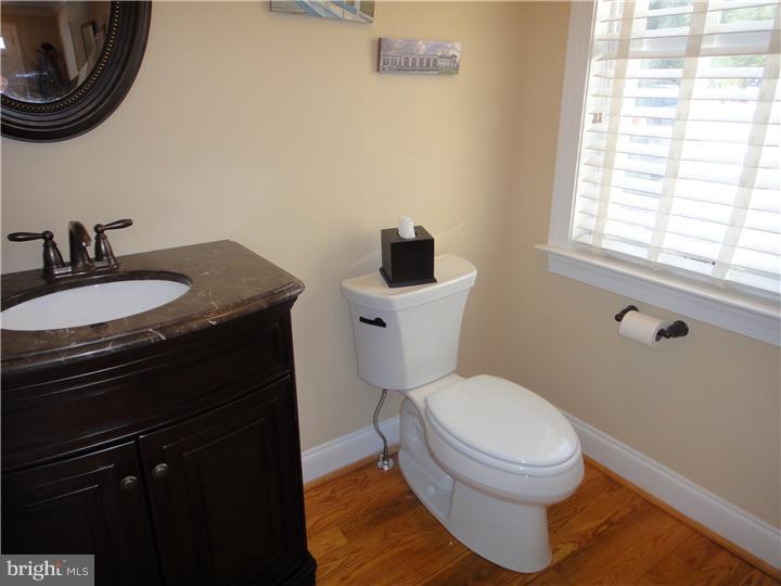 33 East Golf View Road Ardmore, PA 19003 - Photo 11 of 25 Half Bath