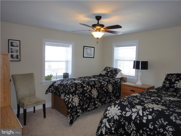 33 East Golf View Road Ardmore, PA 19003 - Photo 16 of 25 Bedroom 2