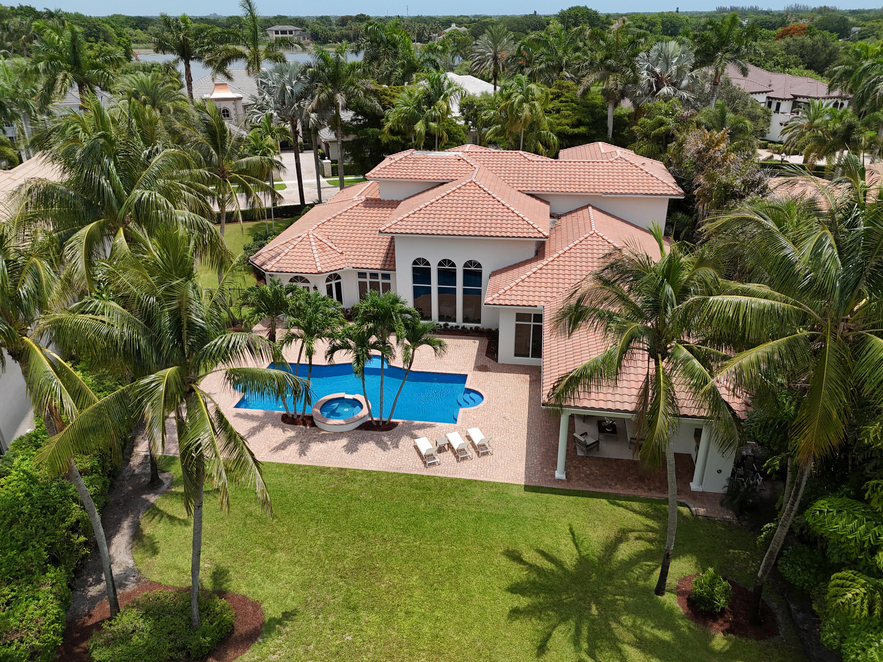 17165 Ave Le Rivage Boca Raton, FL 33496 - Photo 2 of 26 DJI_20260617125032_0520_D