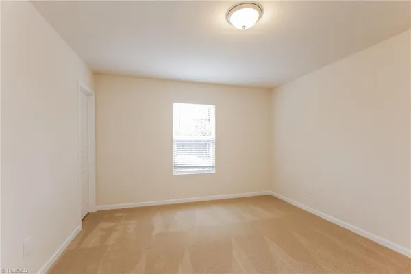 $2,040 | 160 Steamboat Lane, Burlington, NC 27217