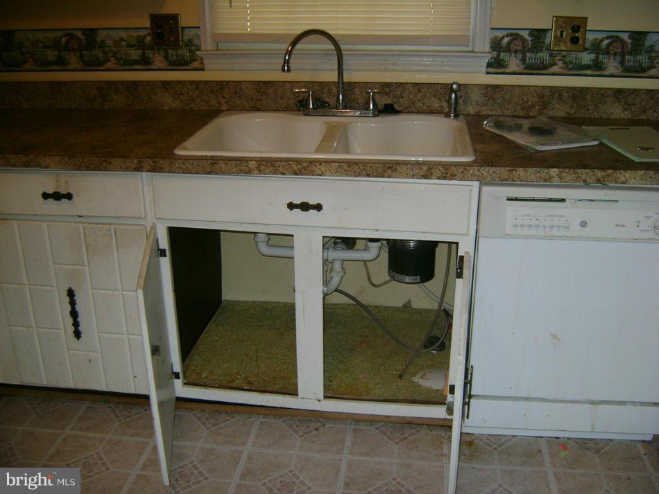 11906 Fort Washington Road Fort Washington, MD 20744 - Photo 30 of 30 Kitchen sink cabinet