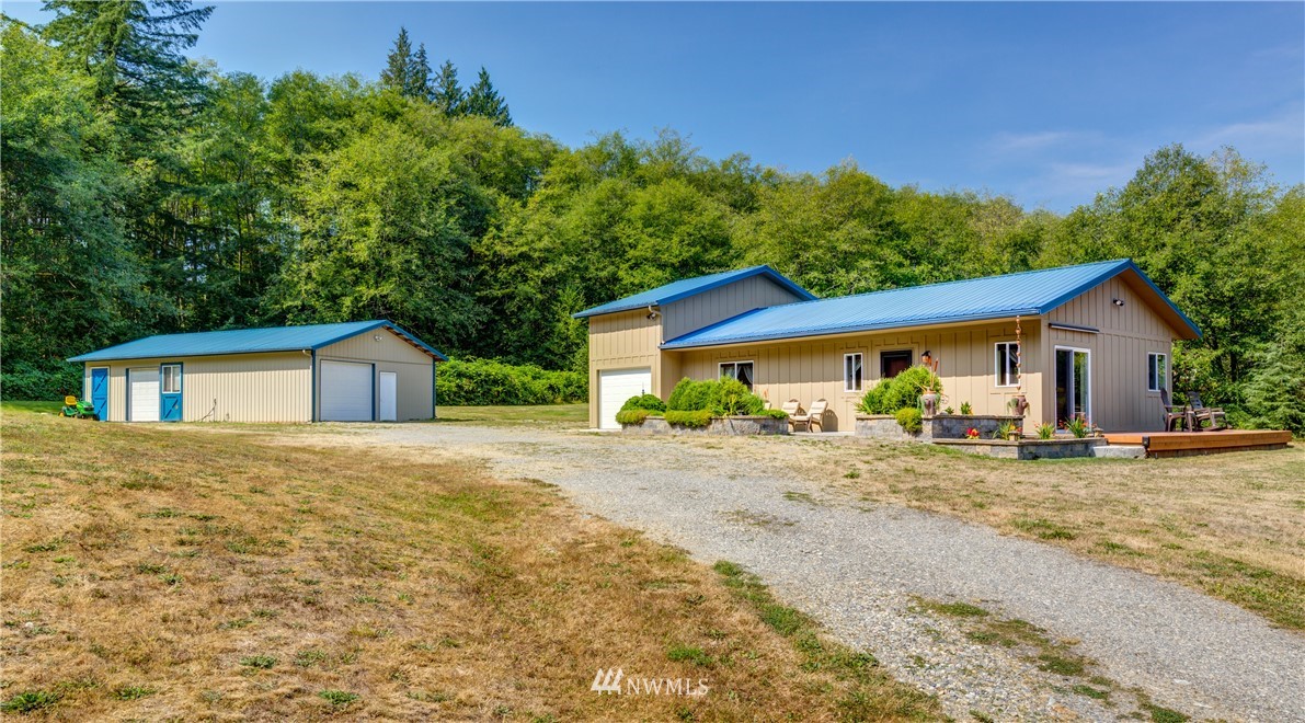 276 Lake Samish Road Bellingham, WA 98229 - Photo 2 of 25 Gallery Image 2