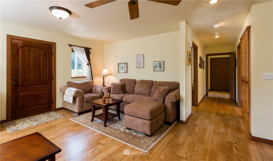 276 Lake Samish Road Bellingham, WA 98229 - Photo 11 of 25 Gallery Image 11