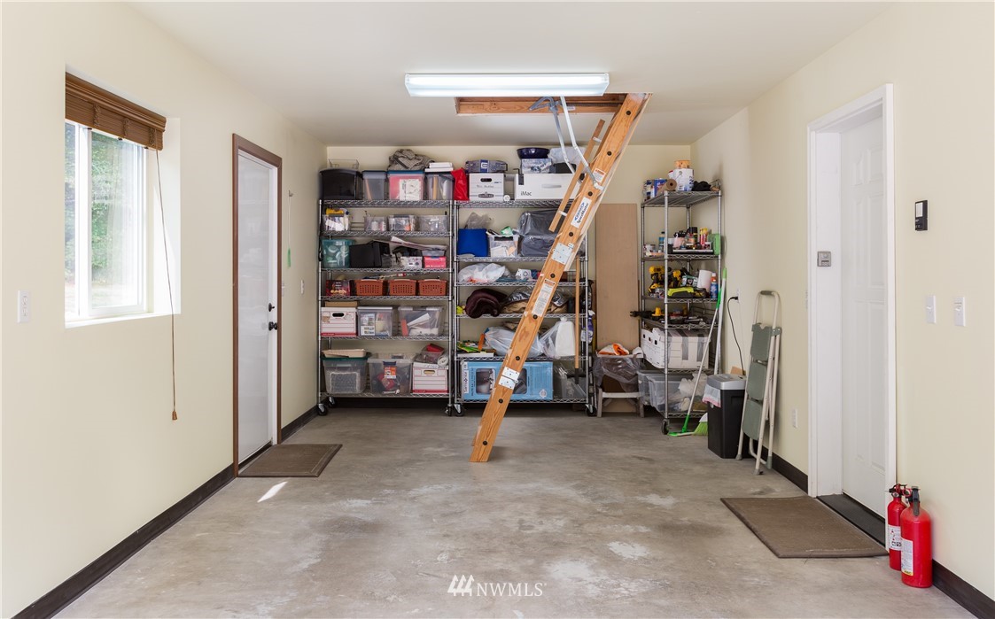 276 Lake Samish Road Bellingham, WA 98229 - Photo 17 of 25 Gallery Image 17