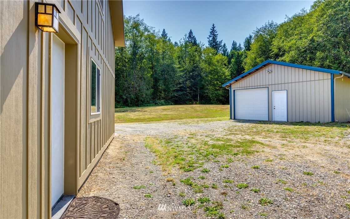 276 Lake Samish Road Bellingham, WA 98229 - Photo 19 of 25 Gallery Image 19