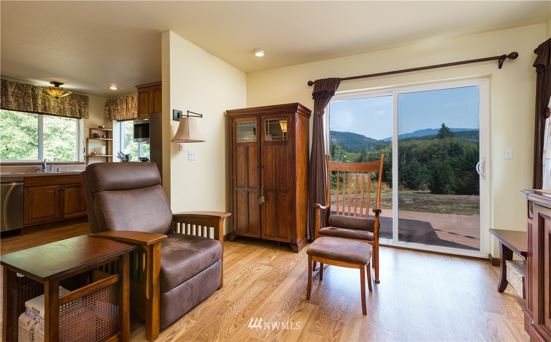 276 Lake Samish Road Bellingham, WA 98229 - Photo 6 of 25 Gallery Image 6