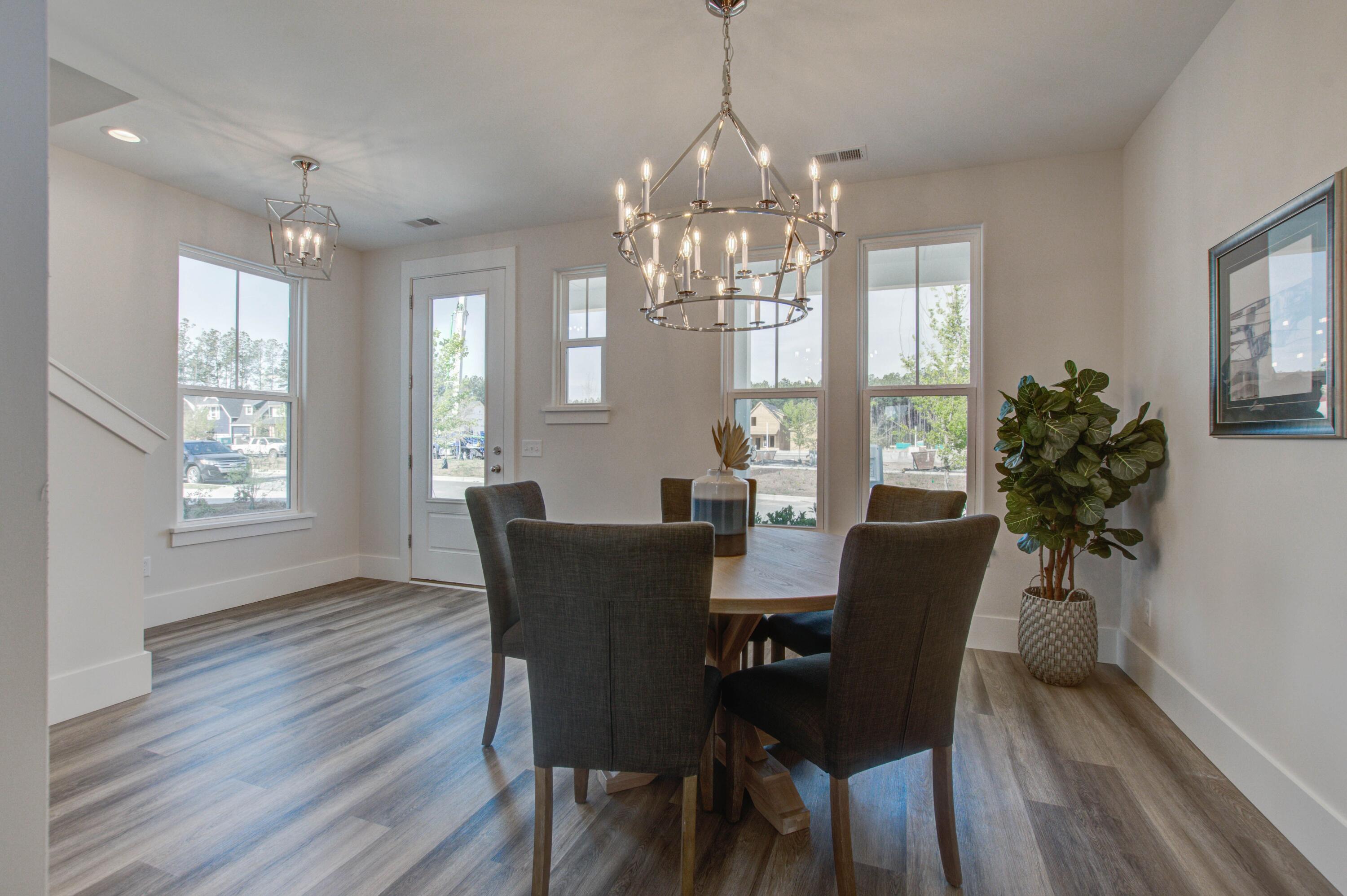 100 True Blue Loop Summerville, SC 29486 - Photo 4 of 32 Dining Room