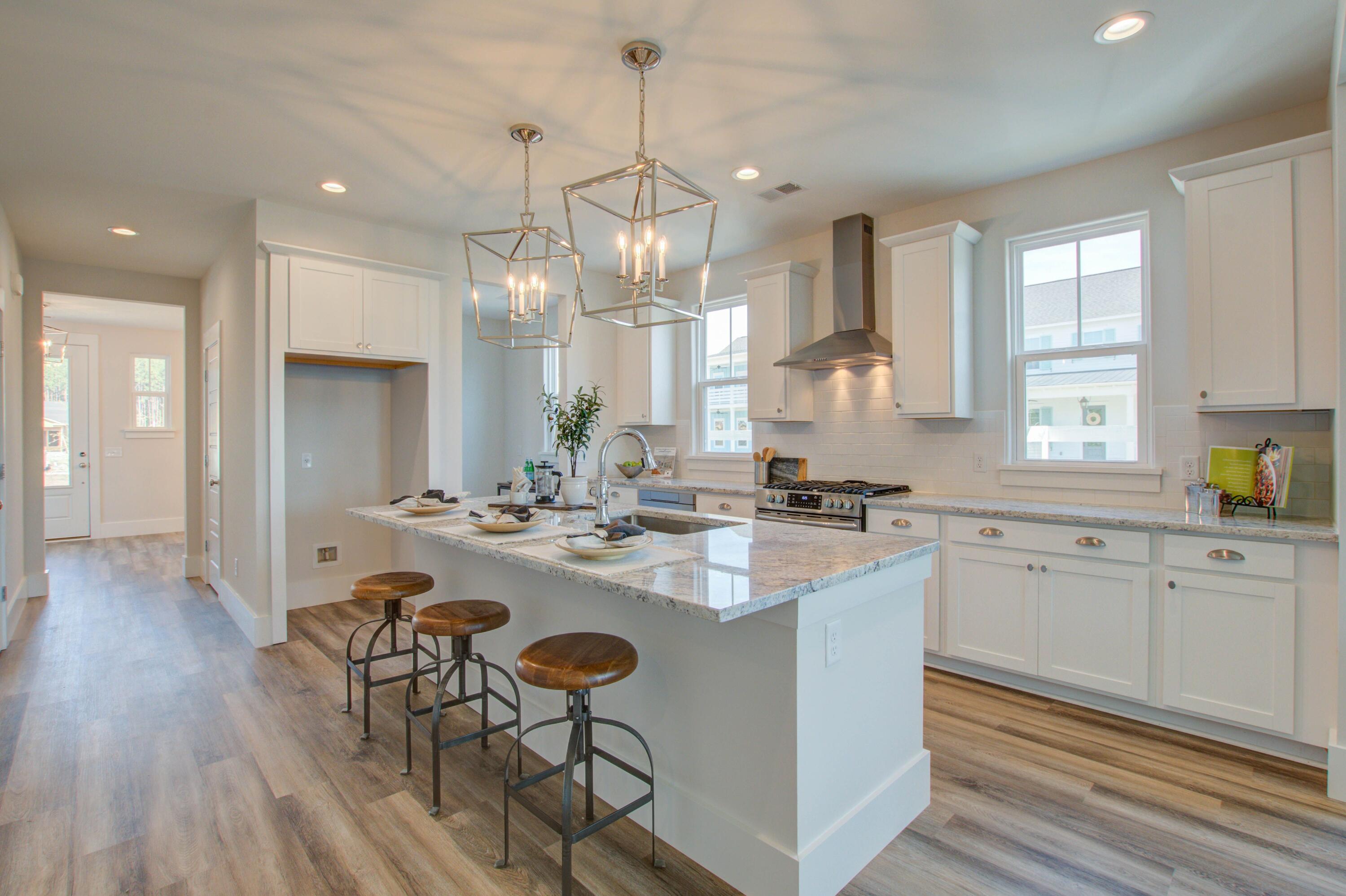 100 True Blue Loop Summerville, SC 29486 - Photo 9 of 32 Kitchen