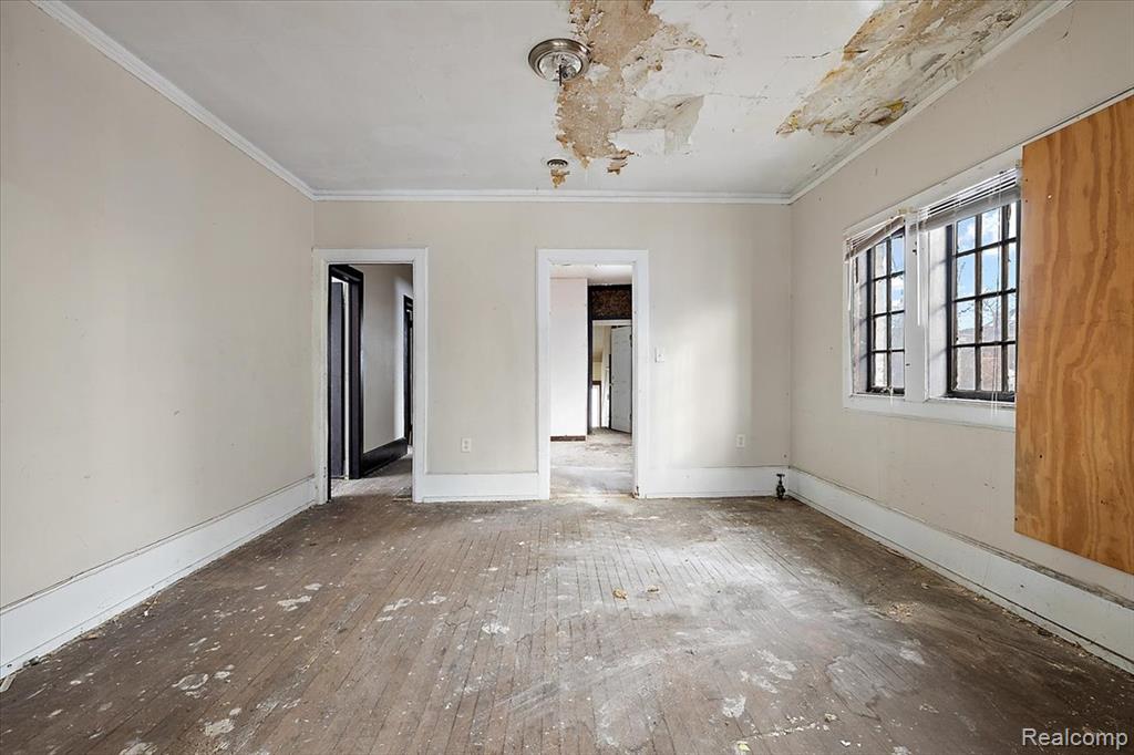 3000 Field Street Detroit, MI 48214 - Photo 24 of 77