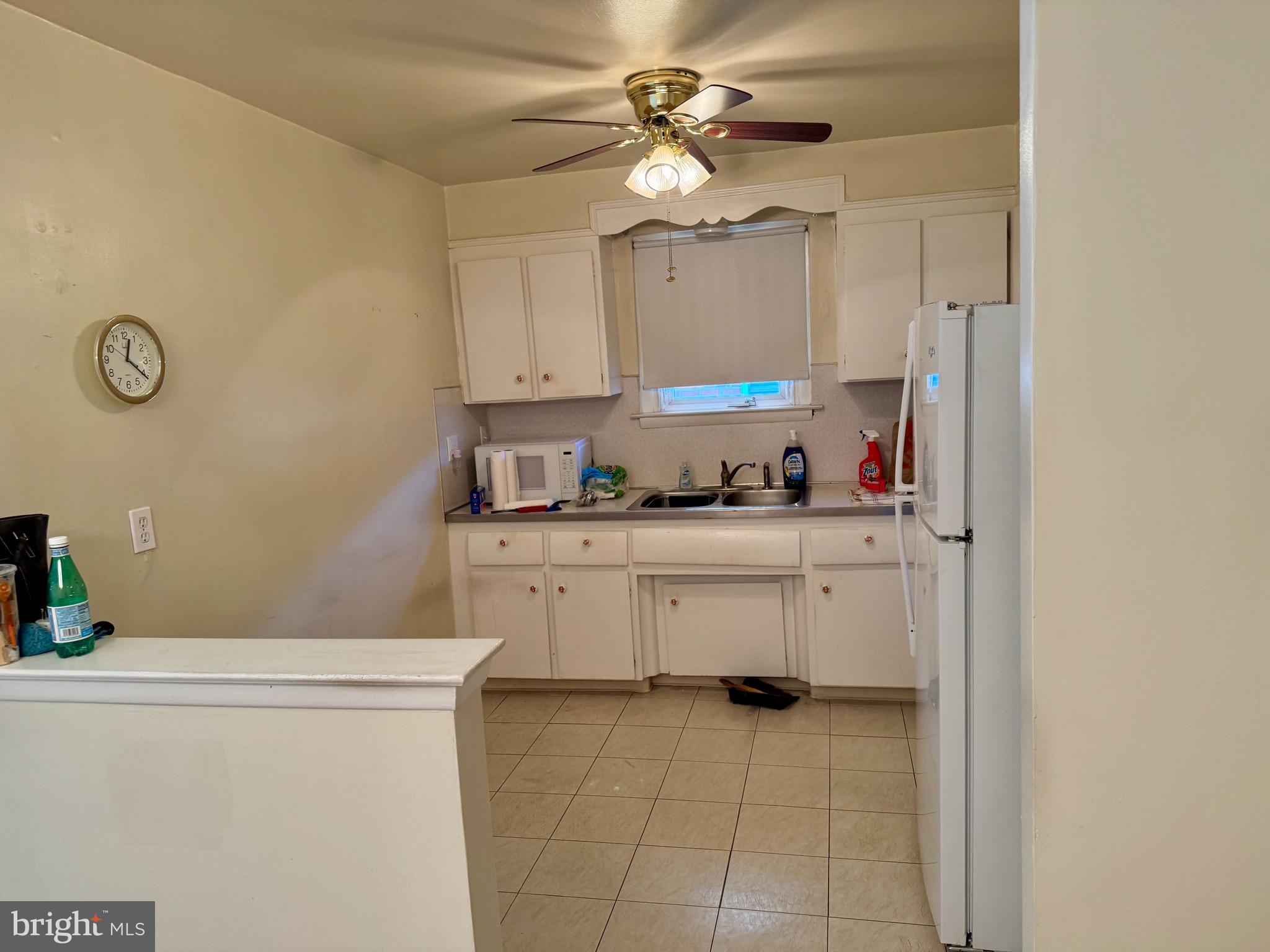 7828 Brier Street Philadelphia, PA 19152 - Photo 8 of 21 Gallery Image 8