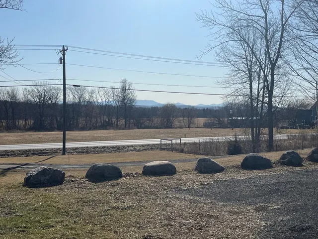 $549,000 | 259 Highway 2, Grand Isle, VT 05458