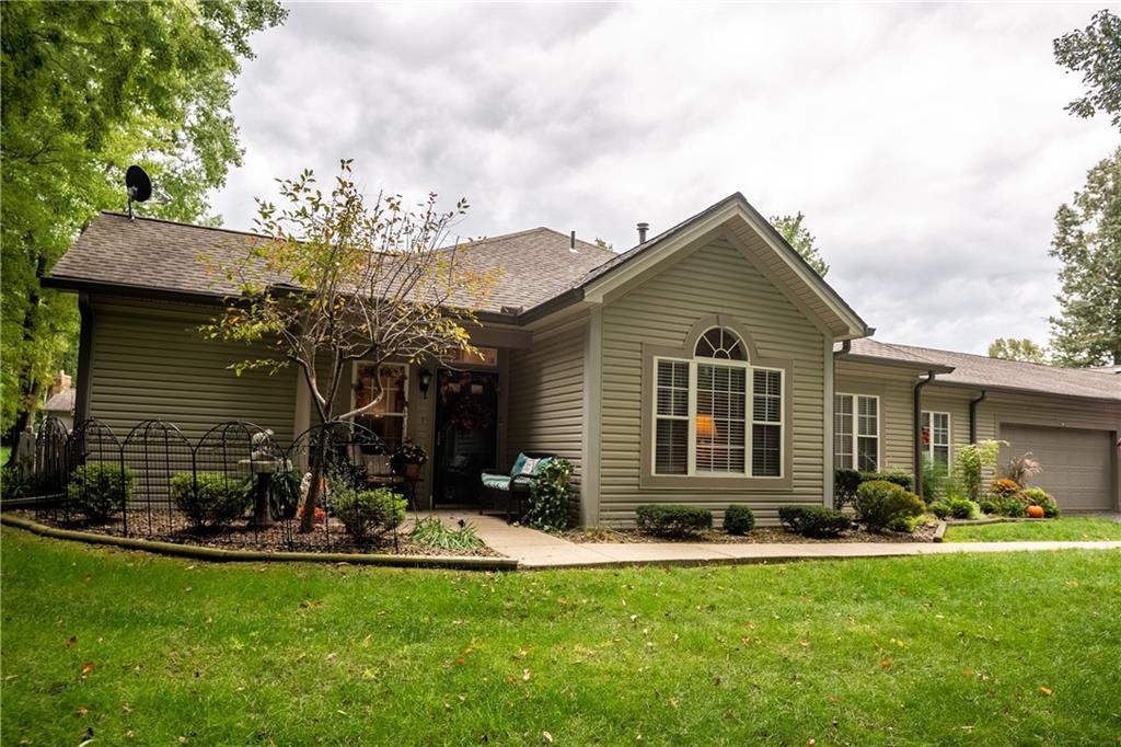 30 Stone Ridge Boulevard, Unit COND Hermitage, PA 16148 - Photo 2 of 22 Gallery Image 2