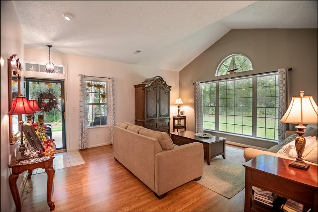 30 Stone Ridge Boulevard, Unit COND Hermitage, PA 16148 - Photo 4 of 22 Gallery Image 4