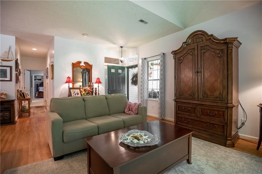 30 Stone Ridge Boulevard, Unit COND Hermitage, PA 16148 - Photo 5 of 22 Gallery Image 5
