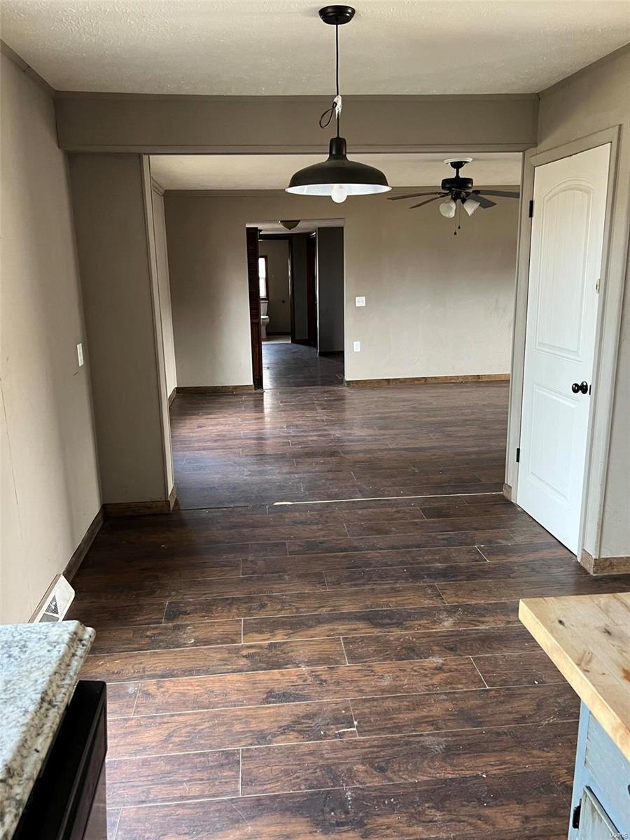 215 County Road 360 Thayer, MO 65791 - Photo 20 of 24