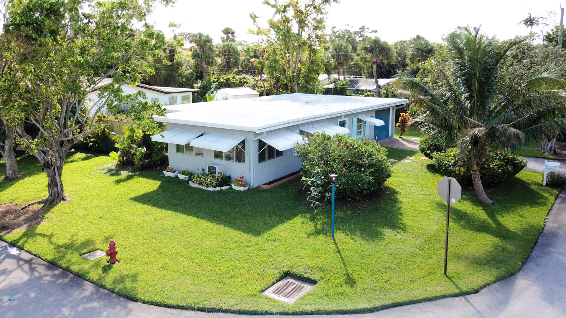 910 Intracoastal Road Delray Beach, FL 33483 - Photo 17 of 18 910 Intracoastal Rd - Delray-23