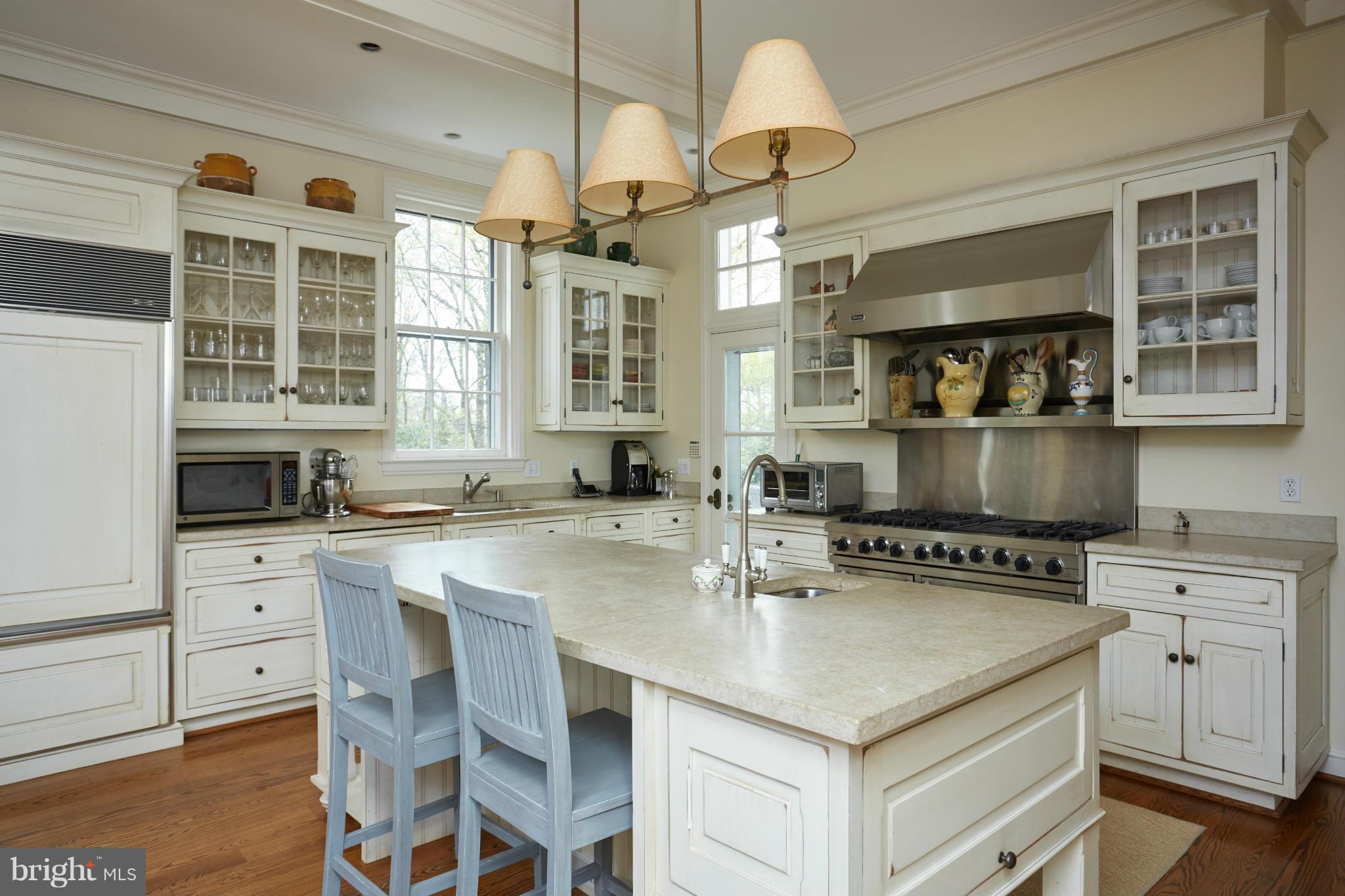 7301 Nevis Road Bethesda, MD 20817 - Photo 8 of 30 Kitchen