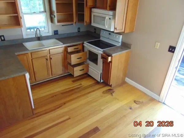 $149,900 | 6535 Ponderosa Road Northeast, Lanesville, IN 47136