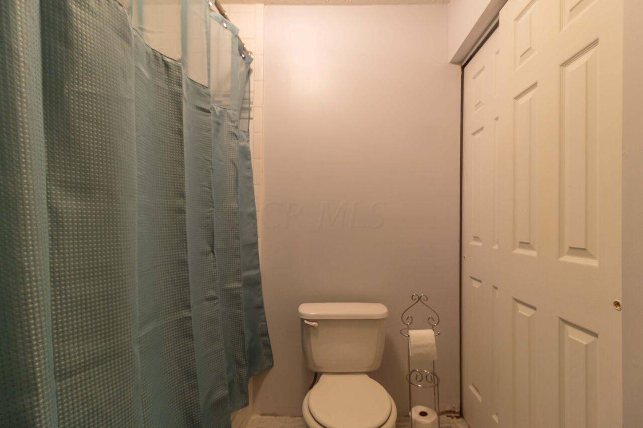 1909 Ferris Road Columbus, OH 43224 - Photo 18 of 28 Gallery Image 18