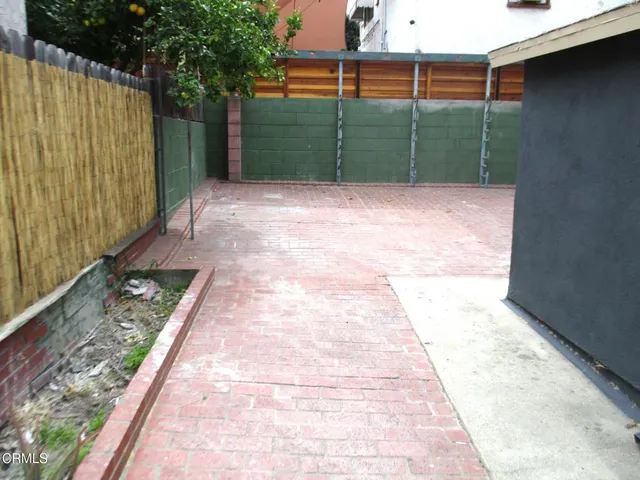 a bathroom with a toilet