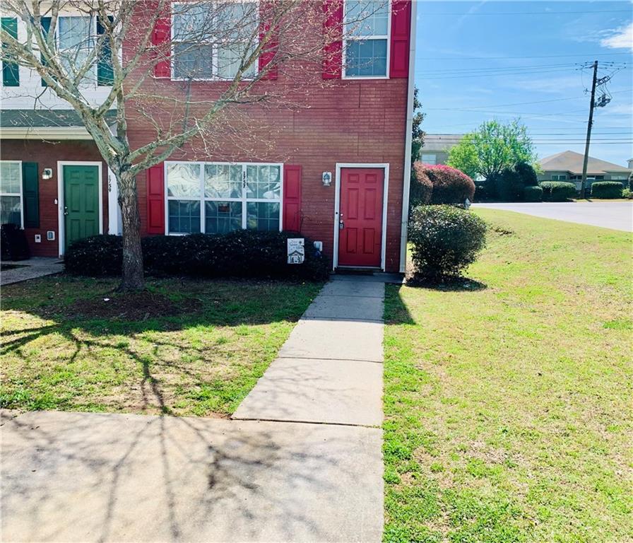 1757 Glen View Way Hampton, GA 30228 - Photo 2 of 24