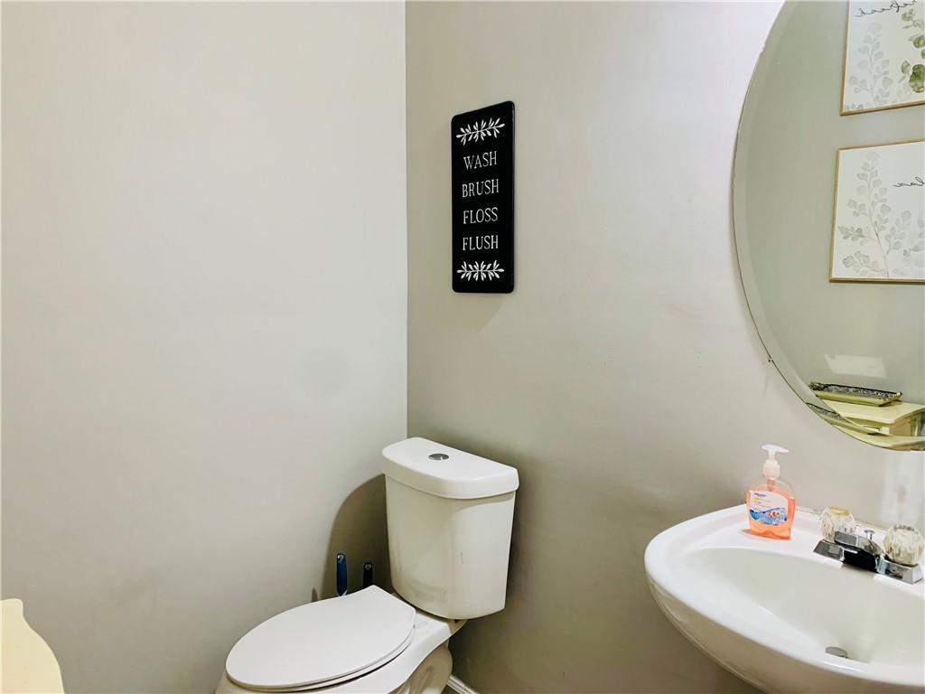 1757 Glen View Way Hampton, GA 30228 - Photo 5 of 24