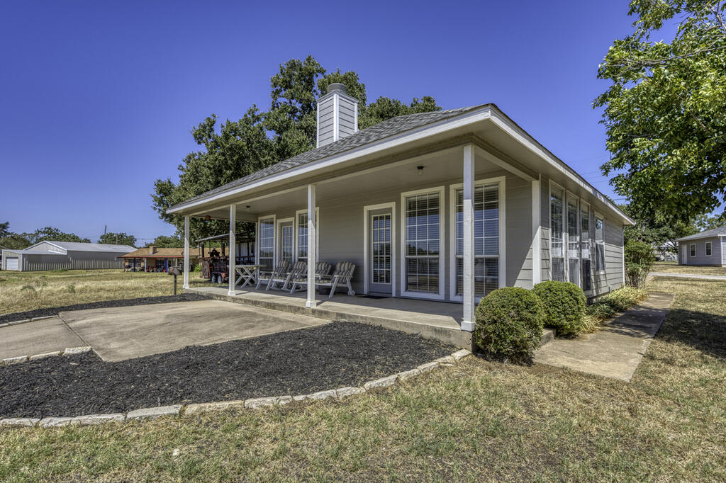 1813 Spring Street Tow, TX 78672 - Photo 20 of 33 Gallery Image 20